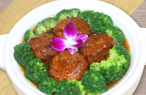 蒸烩煮预制菜四喜丸子料理包厂家批发价格